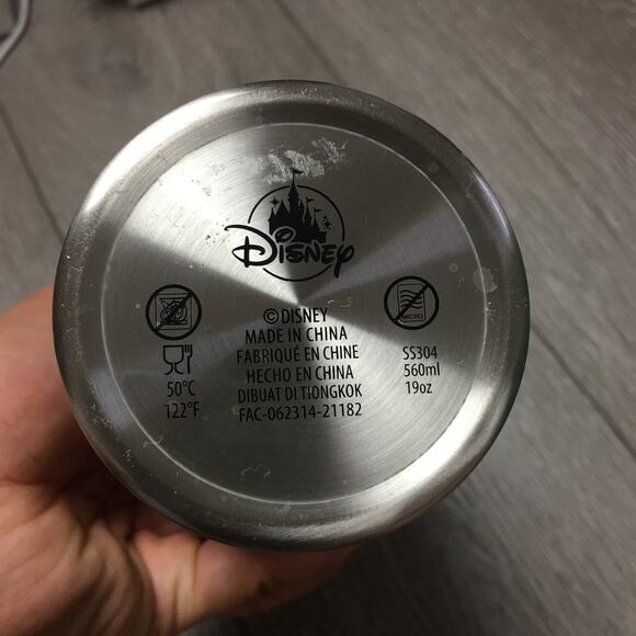 Disney 2021 Holiday Lodge Mickey Snow Pluto Minnie stainless tumbler 560mL 19oz - Picture 6 of 8